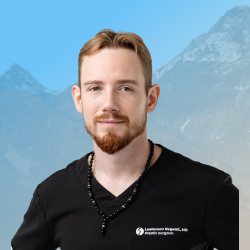 Евгений Лешунов